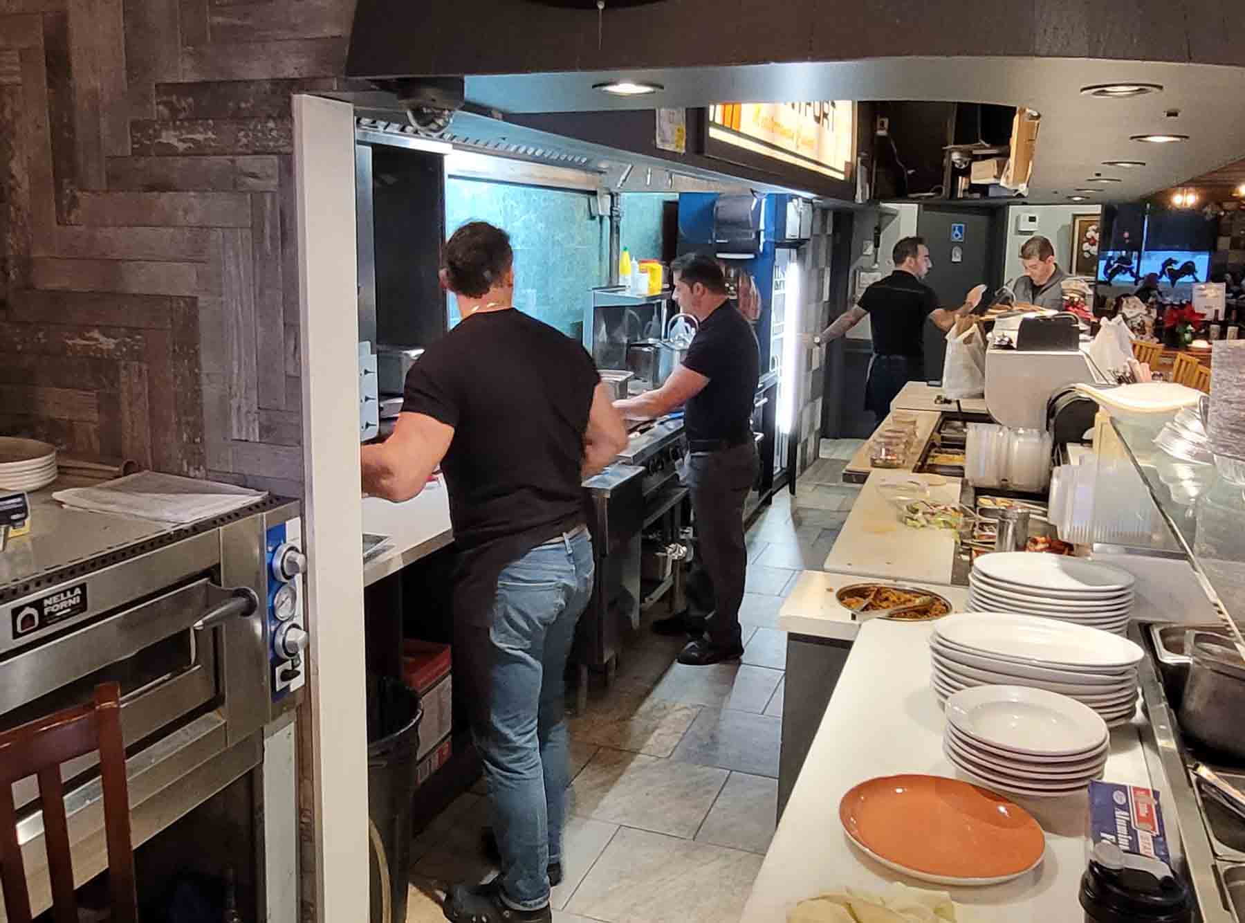Montfrot Mediterranean Grill-location